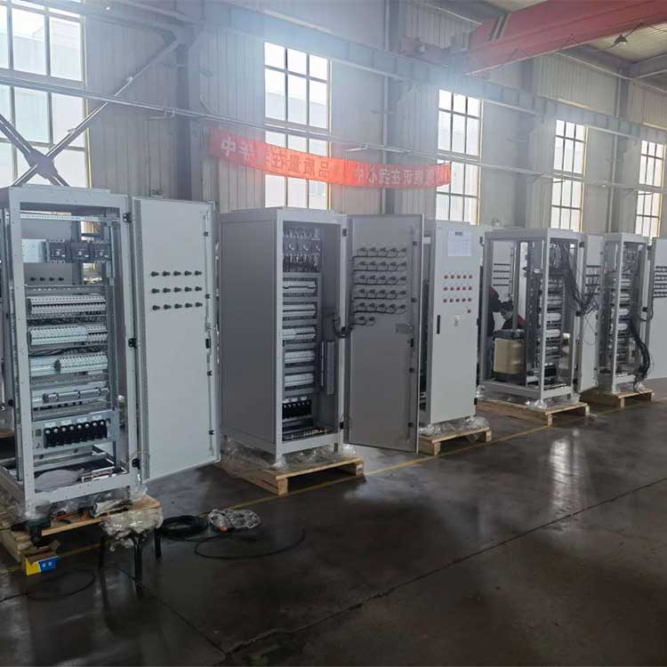 캐비닛 구조는 구성 요소와 함께 고품질 LVSG 패널을 만듭니다.