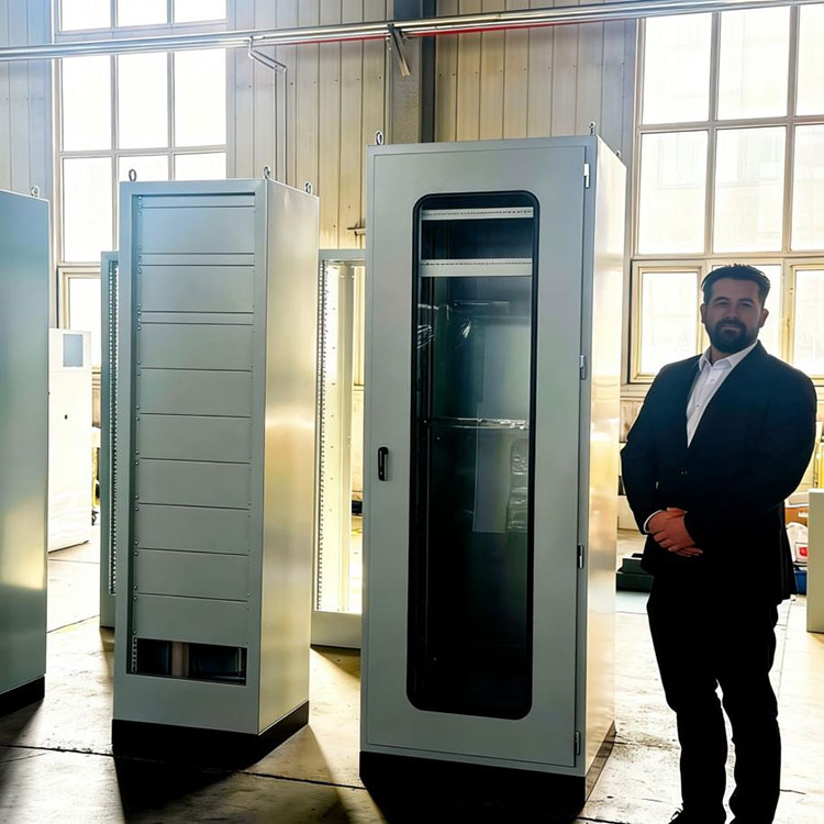 영국 엔지니어링 파트너와의 협력